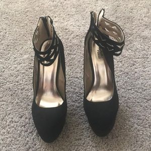 Black Stiletto Pumps